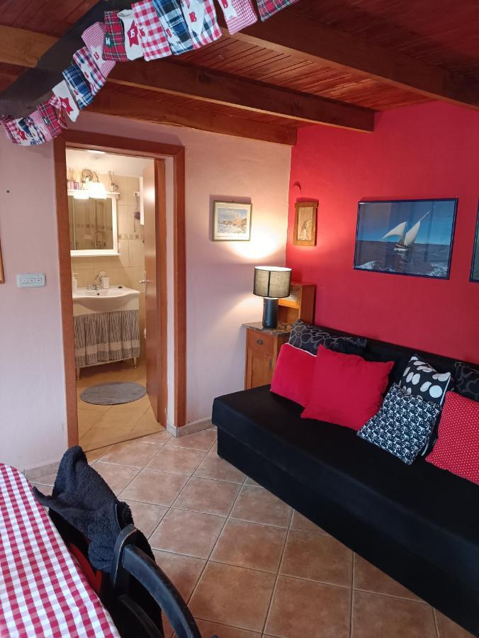 Apartments Popaj Komiža 外观 照片