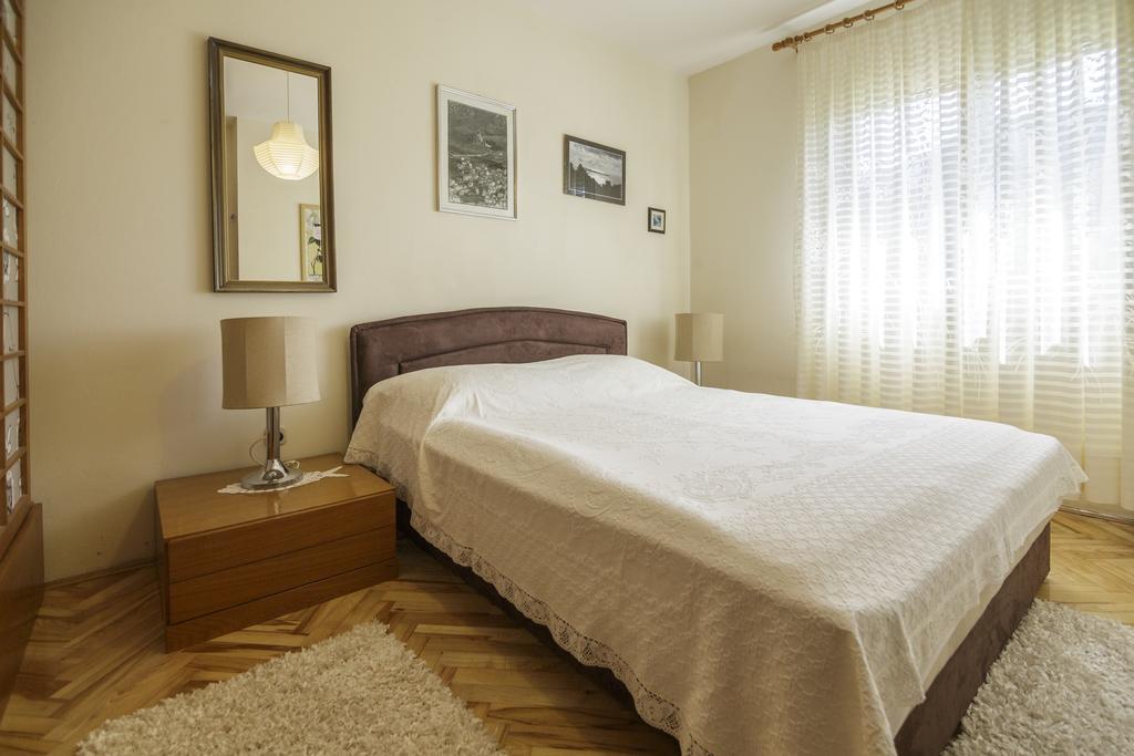 Apartments Popaj Komiža 外观 照片