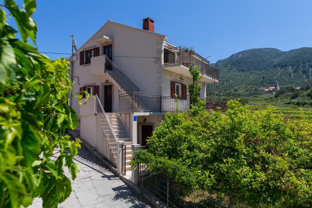 Apartments Popaj Komiža 外观 照片