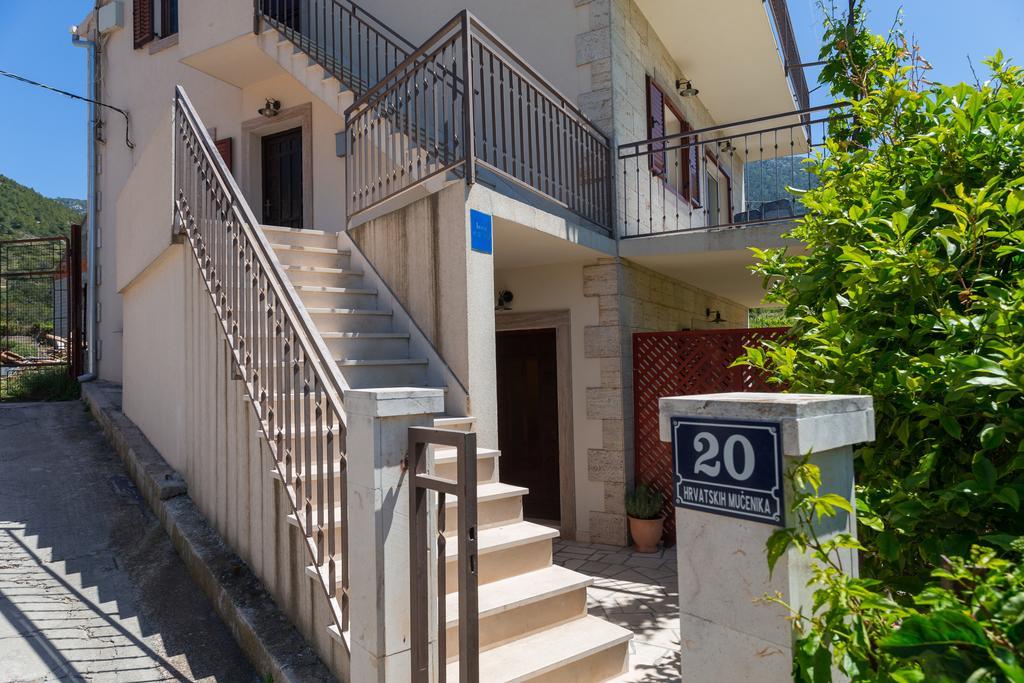 Apartments Popaj Komiža 外观 照片