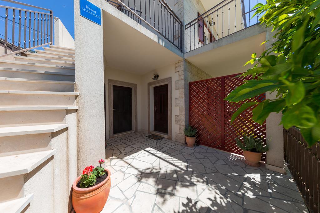 Apartments Popaj Komiža 外观 照片