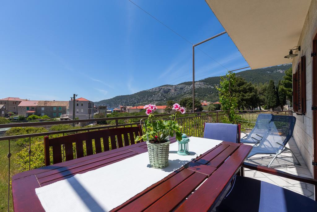 Apartments Popaj Komiža 外观 照片
