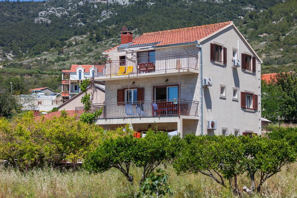 Apartments Popaj Komiža 外观 照片