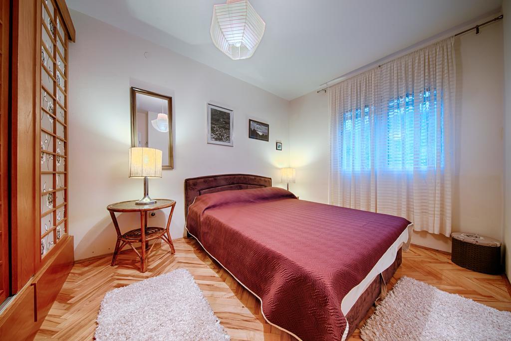 Apartments Popaj Komiža 外观 照片