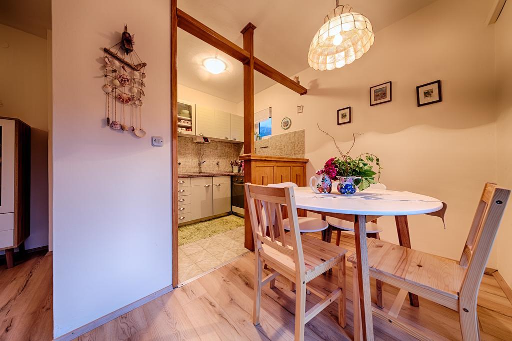 Apartments Popaj Komiža 外观 照片